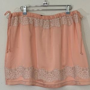 Banana Republic Peach Lace Trim Skirt